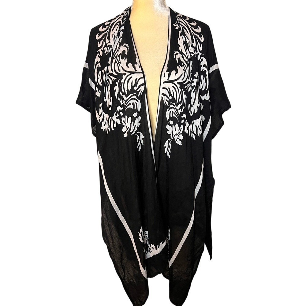 Ten Thousand Villages Black White Damask Kimono Wrap CRC Fair Trade Viscose